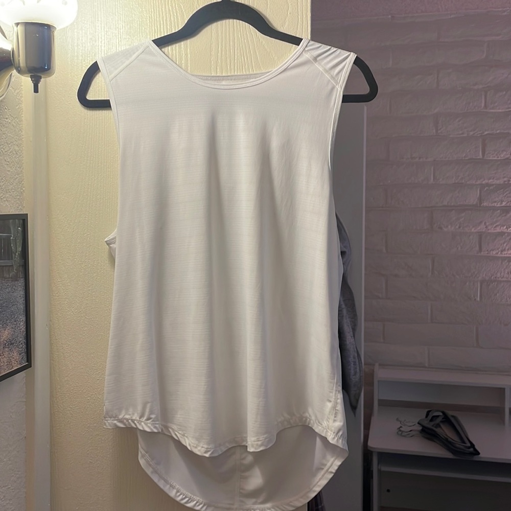 Zyia tank tops. Green and white